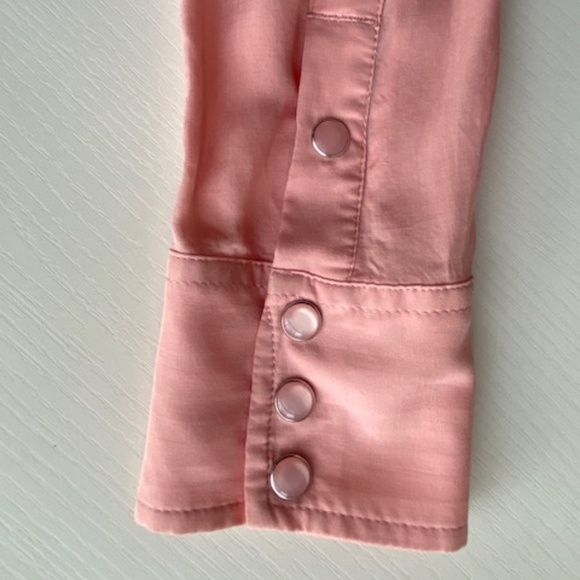 True Religion Women's Georgia Button Down Shirt Size M - Picture 6 of 14